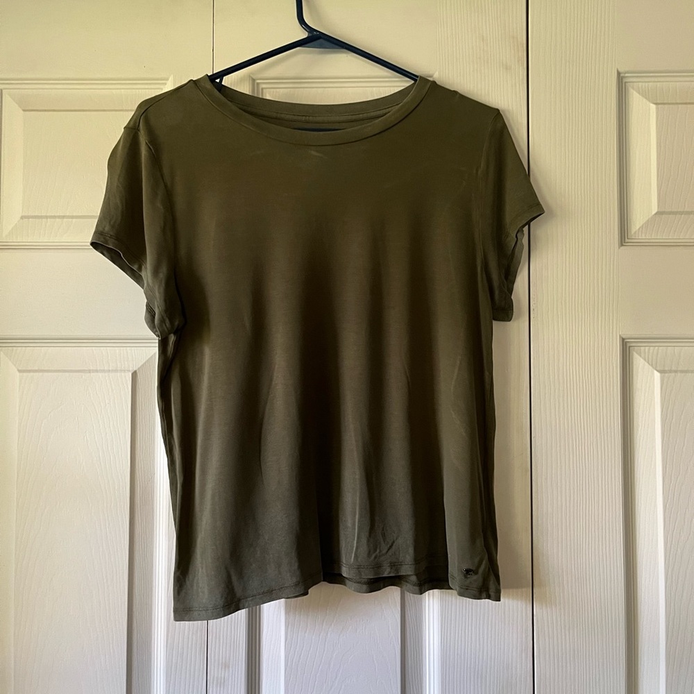 American Eagle Soft & Sexy Flowy Top